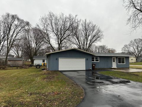 307 Grant Street Harvard IL 60033