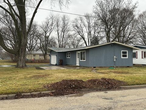 Tiny photo for 307 Grant Street, Harvard, IL 60033 (MLS # 12541781)