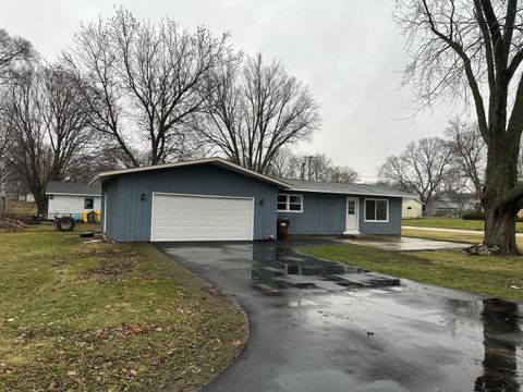 Tiny photo for 307 Grant Street, Harvard, IL 60033 (MLS # 12541781)