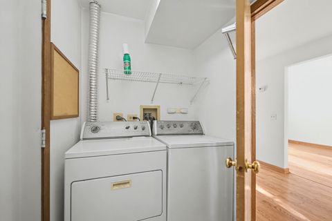 Tiny photo for 122 Brittany Drive, Streamwood, IL 60107 (MLS # 12552887)