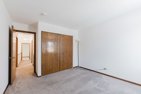 Tiny photo for 122 Brittany Drive, Streamwood, IL 60107 (MLS # 12552887)