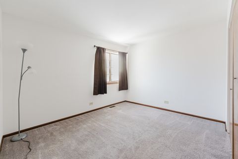 Tiny photo for 122 Brittany Drive, Streamwood, IL 60107 (MLS # 12552887)