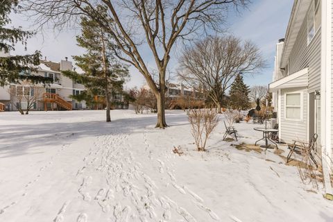 Tiny photo for 122 Brittany Drive, Streamwood, IL 60107 (MLS # 12552887)