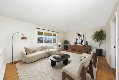 Tiny photo for 1432 James Way, Elk Grove Village, IL 60007 (MLS # 12612550)