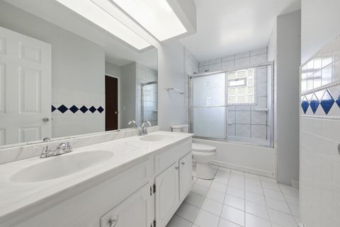 Tiny photo for 1432 James Way, Elk Grove Village, IL 60007 (MLS # 12612550)