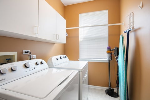 Tiny photo for 6233 Formoor Lane, Gurnee, IL 60031 (MLS # 12760978)