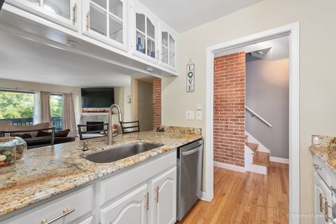 Tiny photo for 1104 FLORIMOND Drive #1104, Elgin, IL 60123 (MLS # 12549704)