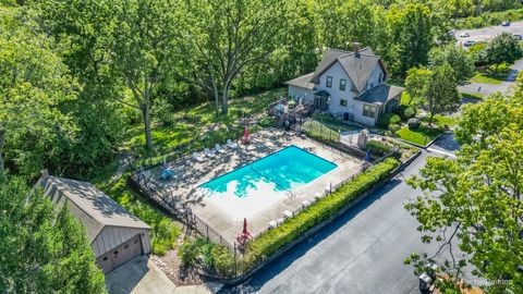 Tiny photo for 1104 FLORIMOND Drive #1104, Elgin, IL 60123 (MLS # 12549704)