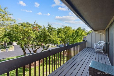 Tiny photo for 1104 FLORIMOND Drive #1104, Elgin, IL 60123 (MLS # 12549704)