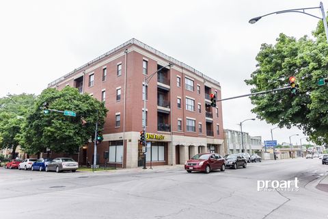 5300 N LINCOLN Avenue 4A Chicago IL 60625