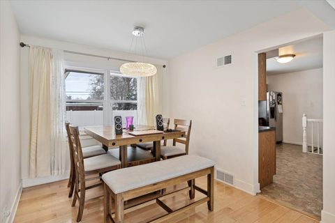 Tiny photo for 6101 W 127th Street, Palos Heights, IL 60463 (MLS # 12545193)