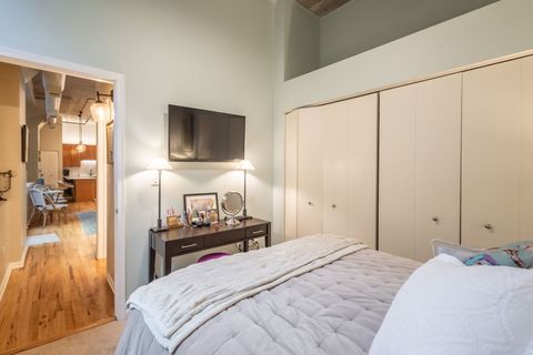 Tiny photo for 758 N LARRABEE Street #629, Chicago, IL 60654 (MLS # 12505549)