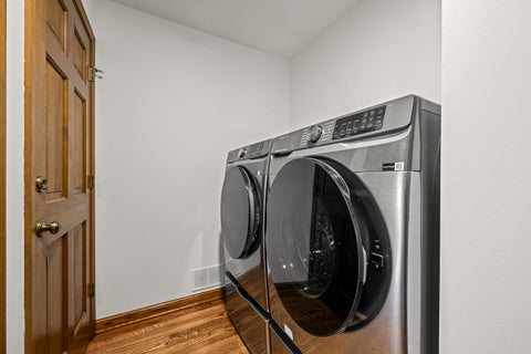 Tiny photo for 1119 Dickens Avenue, Naperville, IL 60563 (MLS # 12772379)