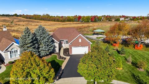 Tiny photo for 2660 Harnish Drive, Algonquin, IL 60102 (MLS # 12548315)