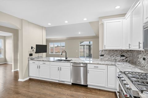 Tiny photo for 2660 Harnish Drive, Algonquin, IL 60102 (MLS # 12548315)