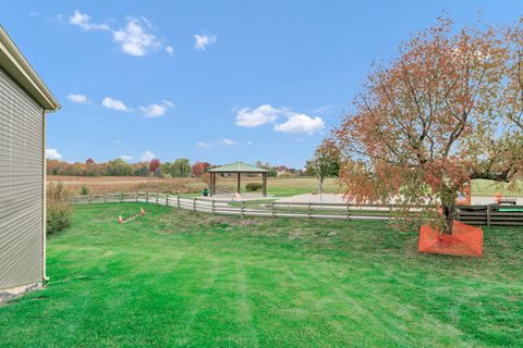 Tiny photo for 2660 Harnish Drive, Algonquin, IL 60102 (MLS # 12548315)