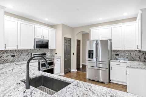 Tiny photo for 2660 Harnish Drive, Algonquin, IL 60102 (MLS # 12548315)