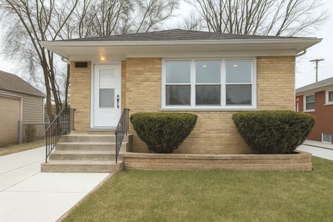 Photo of 494 Buffalo Avenue, Calumet City, IL 60409 (MLS # 12523503)
