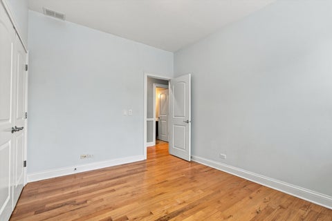 Tiny photo for 1528 W JONQUIL Terrace #C2, Chicago, IL 60626 (MLS # 12782434)