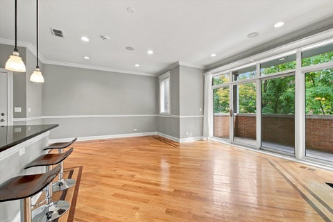 Tiny photo for 1528 W JONQUIL Terrace #C2, Chicago, IL 60626 (MLS # 12782434)