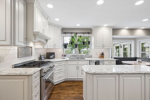 Tiny photo for 8692 Flint Lane, Orland Park, IL 60462 (MLS # 12629783)