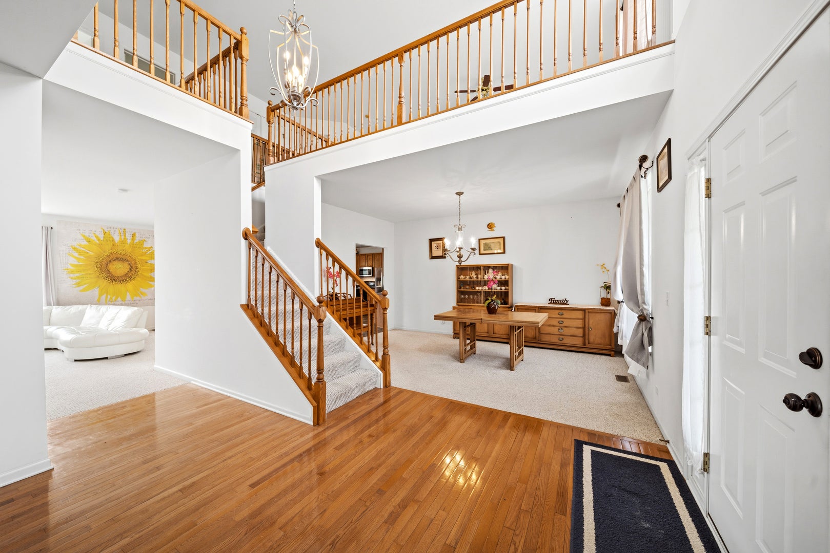 2529 W Autumn Drive