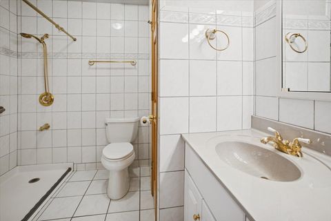 Tiny photo for 1820 W Thornwood Lane, Mount Prospect, IL 60056 (MLS # 12547257)