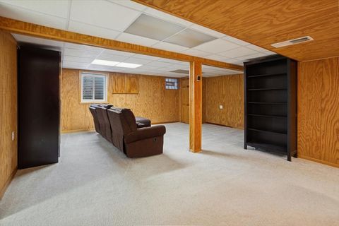 Tiny photo for 1820 W Thornwood Lane, Mount Prospect, IL 60056 (MLS # 12547257)