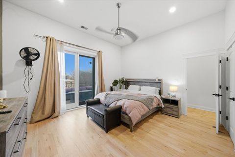 Tiny photo for 3945 S ELLIS Avenue #3N, Chicago, IL 60653 (MLS # 12574056)