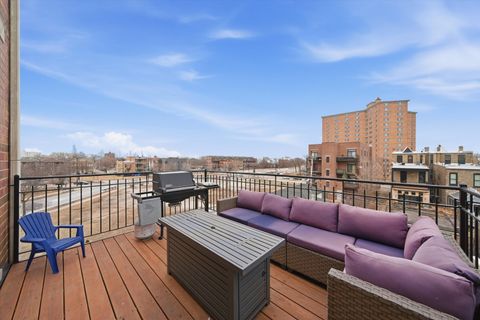 Tiny photo for 3945 S ELLIS Avenue #3N, Chicago, IL 60653 (MLS # 12574056)