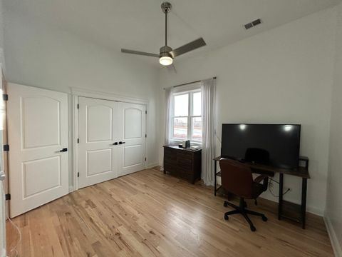 Tiny photo for 3945 S ELLIS Avenue #3N, Chicago, IL 60653 (MLS # 12574056)