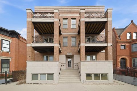 Tiny photo for 3945 S ELLIS Avenue #3N, Chicago, IL 60653 (MLS # 12574056)