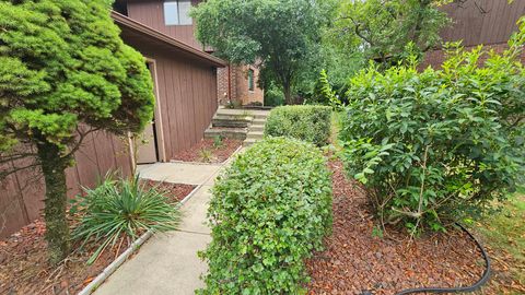 Tiny photo for 1461 W Midland Court, Joliet, IL 60436 (MLS # 12387184)