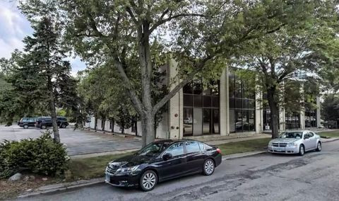 Photo of 10001 Derby Lane, Westchester, IL 60154 (MLS # 12081333)