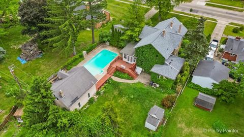 Tiny photo for 956 South Street, Elgin, IL 60123 (MLS # 12456093)