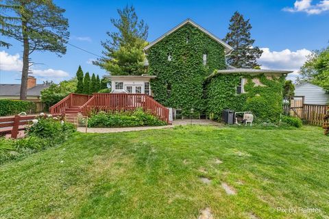 Tiny photo for 956 South Street, Elgin, IL 60123 (MLS # 12456093)