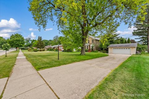 Tiny photo for 956 South Street, Elgin, IL 60123 (MLS # 12456093)