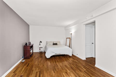 Tiny photo for 600 W Russell Street #309, Barrington, IL 60010 (MLS # 12720893)