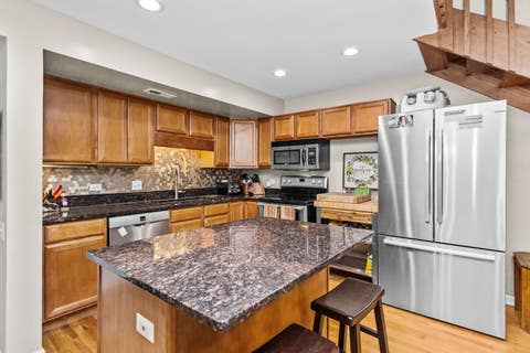 Tiny photo for 600 W Russell Street #309, Barrington, IL 60010 (MLS # 12720893)