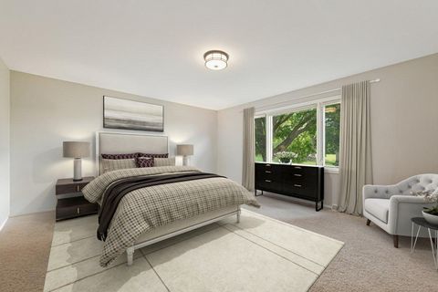 Tiny photo for 14 Golfview Lane, Lake Barrington, IL 60010 (MLS # 12473757)