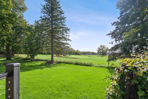 Tiny photo for 14 Golfview Lane, Lake Barrington, IL 60010 (MLS # 12473757)