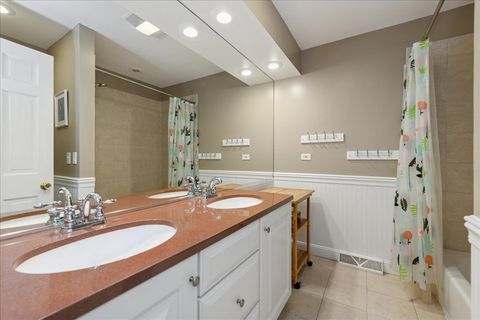 Tiny photo for 14 Golfview Lane, Lake Barrington, IL 60010 (MLS # 12473757)