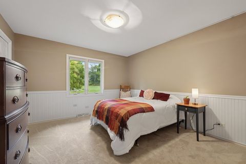 Tiny photo for 14 Golfview Lane, Lake Barrington, IL 60010 (MLS # 12473757)