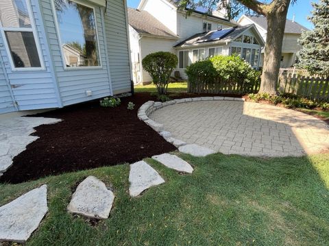 Tiny photo for 33 Forestview Lane, Aurora, IL 60502 (MLS # 12182192)