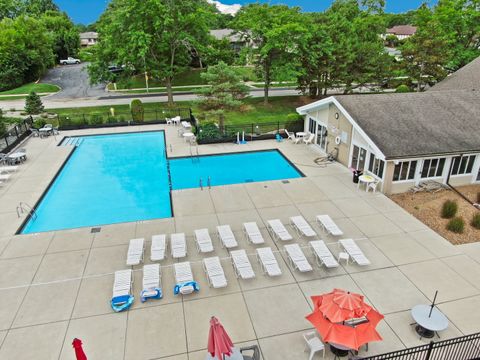 Tiny photo for 15726 Orlan Brook Drive #193, Orland Park, IL 60462 (MLS # 12487635)