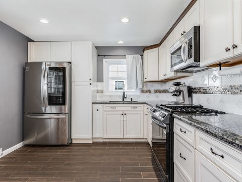 Tiny photo for 724 Echo Avenue, Romeoville, IL 60446 (MLS # 12554365)