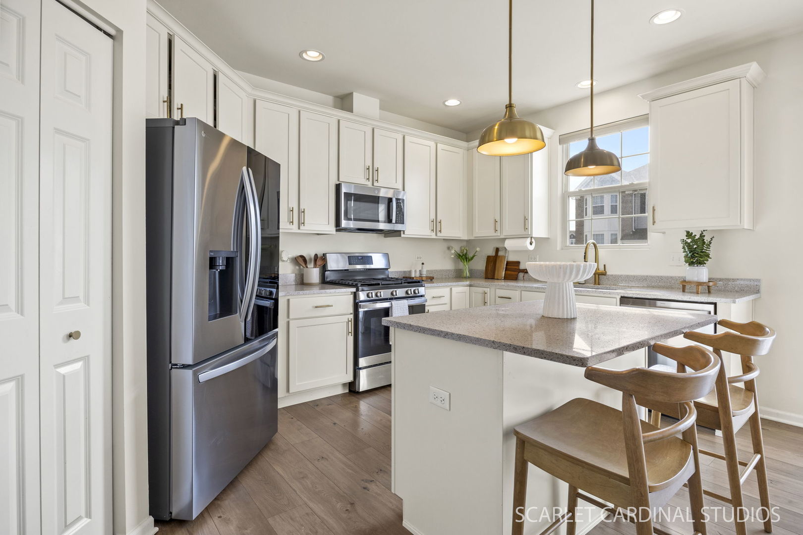 12704 W Belmont Court