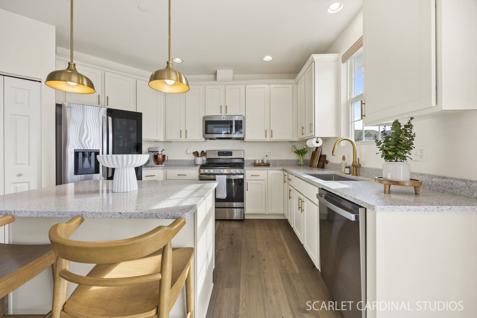 12704 W Belmont Court