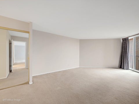 Tiny photo for 111 Acacia Drive #607, Indian Head Park, IL 60525 (MLS # 12708478)