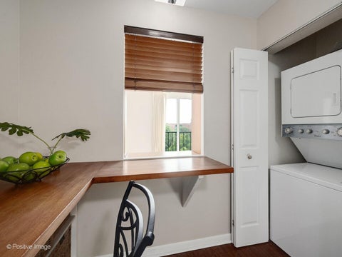 Tiny photo for 111 Acacia Drive #607, Indian Head Park, IL 60525 (MLS # 12708478)